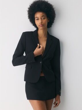 Aritzia Etiquette Blazer - Crepette